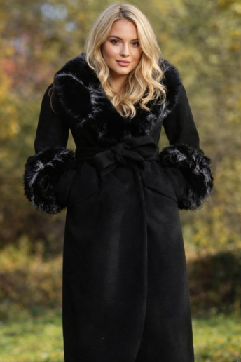 Vezi oferta paltoane dama din stofa