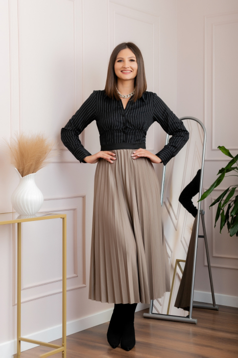 Fusta plisata eleganta Jacqueline cu elastic in talie - Bej 16